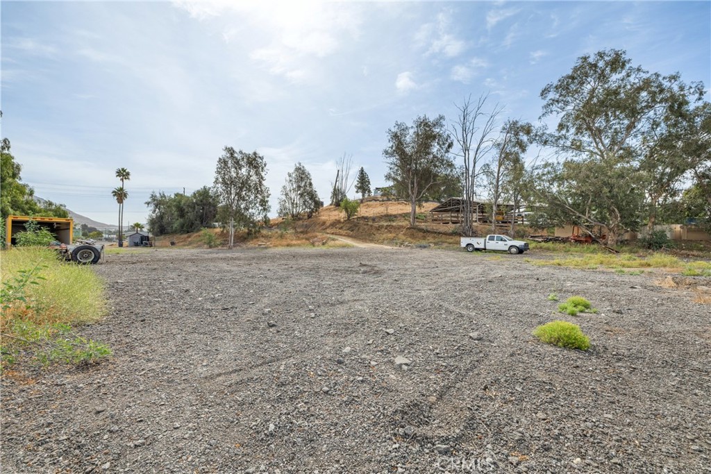 2981 S La Cadena Property Photo 20