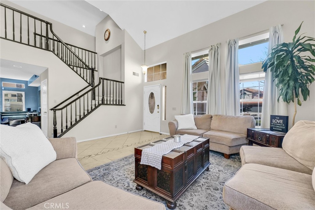 7437 Red Clover Way Property Photo 4