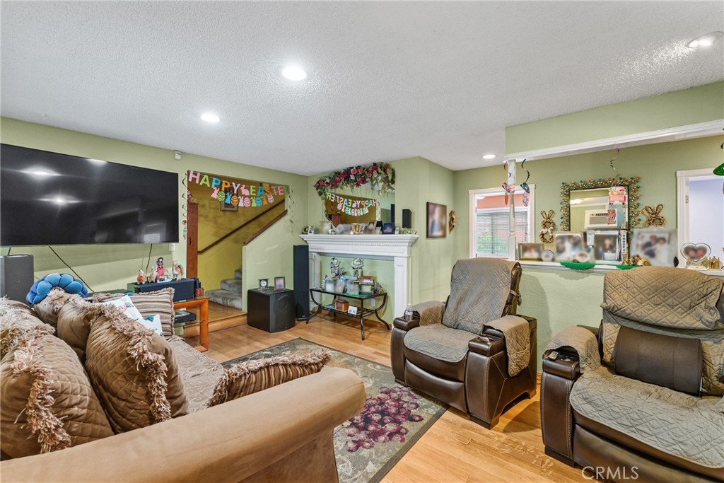 3812 Middlebury Property Photo 2