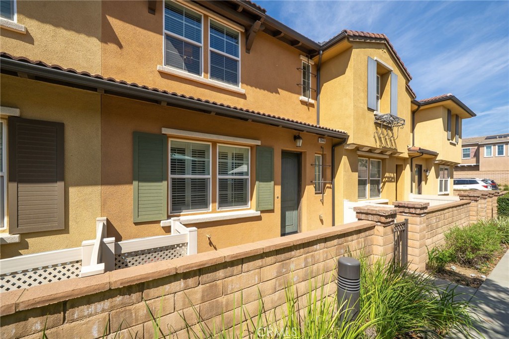 2846 E Via Fiano Property Photo 2