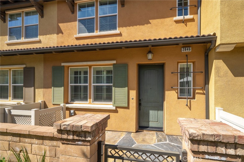 2846 E Via Fiano Property Photo 3