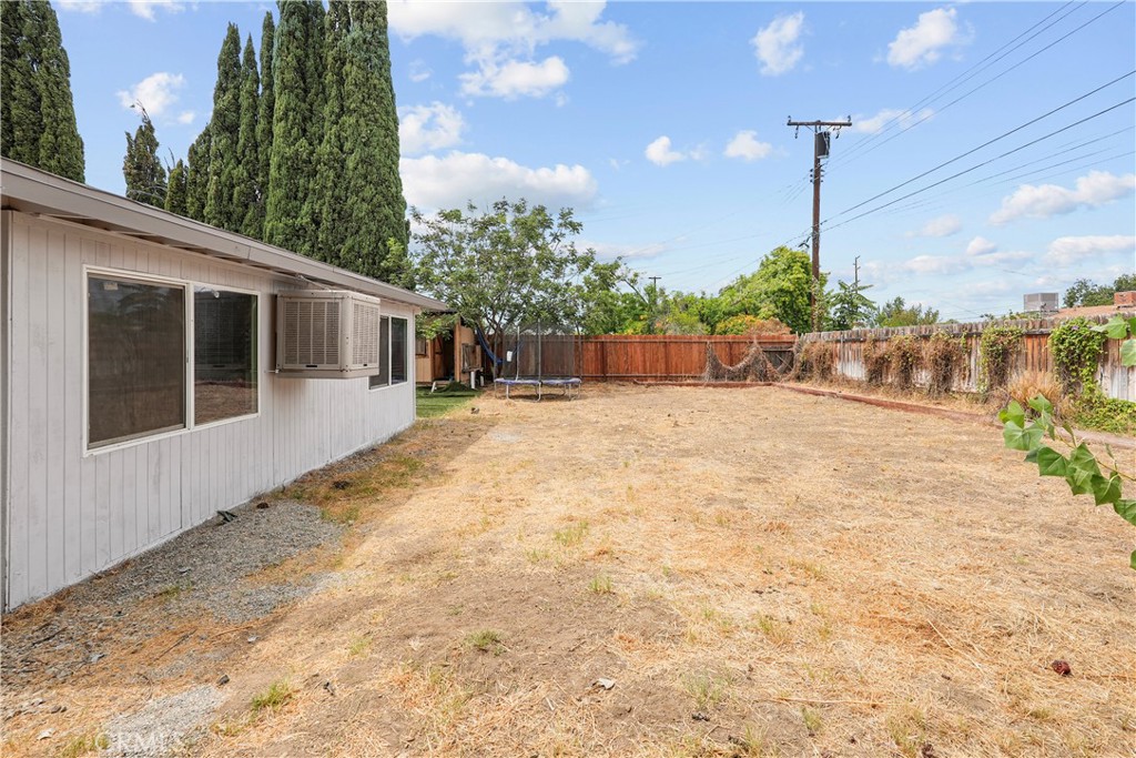 1415 Stillman Property Photo 52