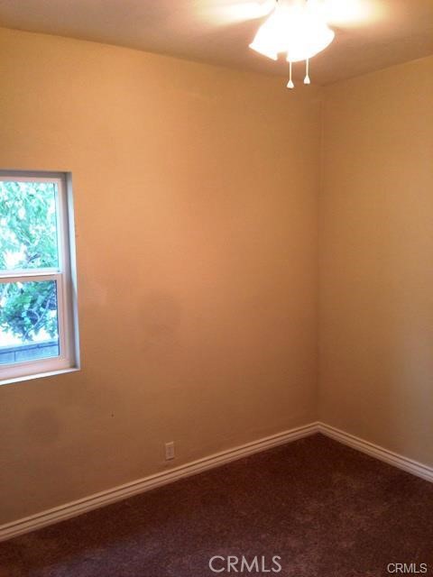 1519 W 29th Property Photo 16