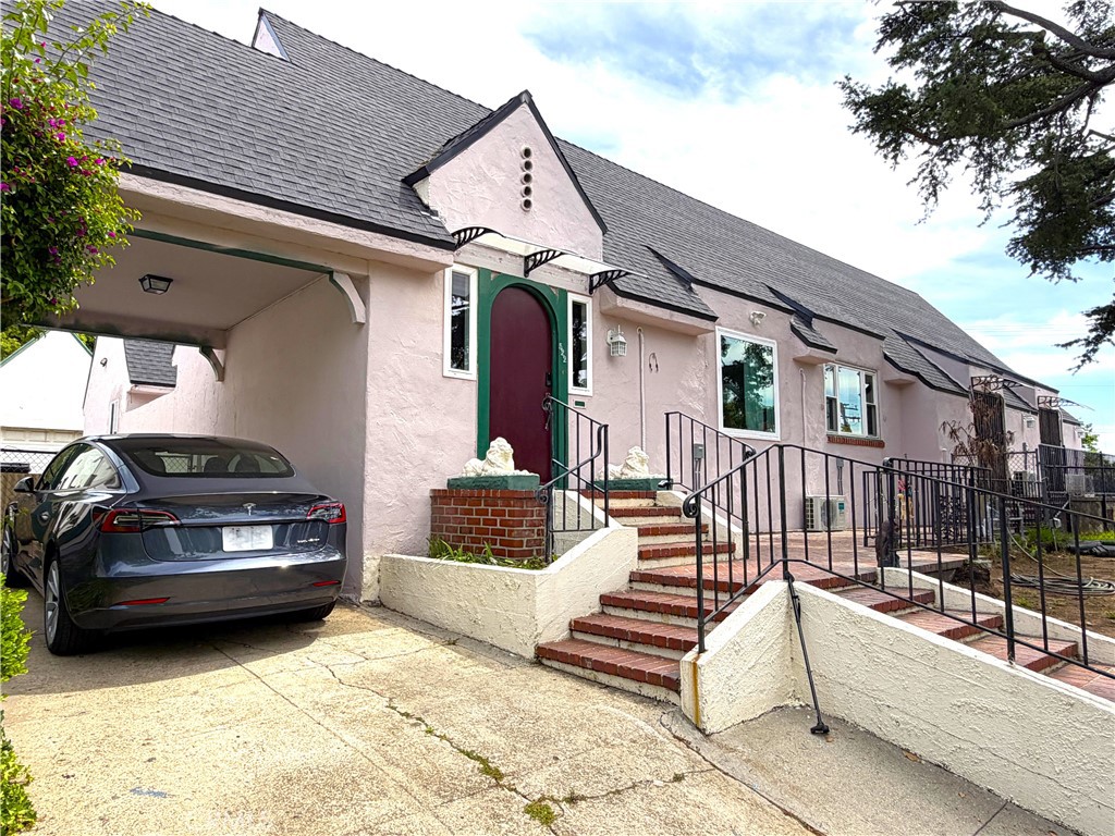 522 Westminster A Property Photo 16