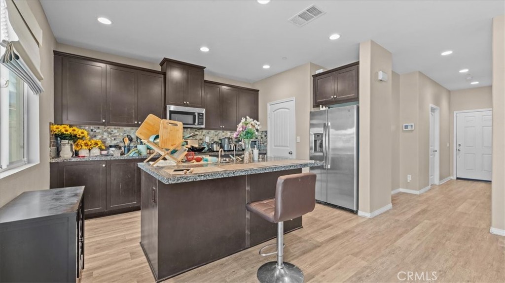 27270 Barre Drive Property Photo 11