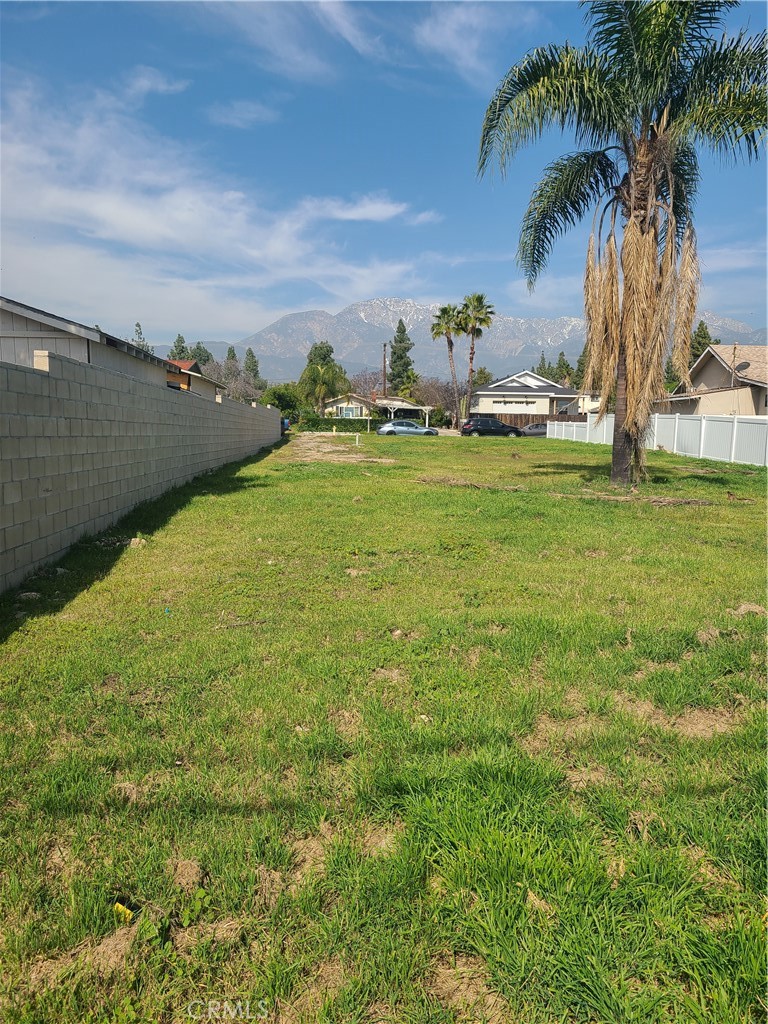 572 West Property Photo 9