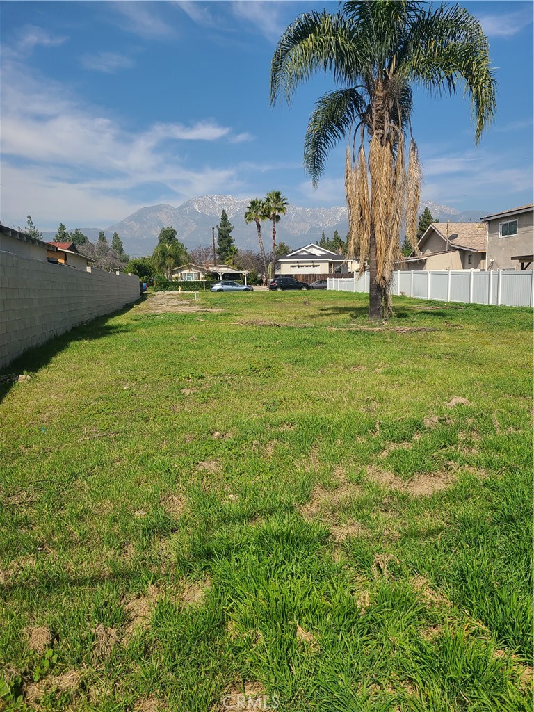572 West Property Photo 12