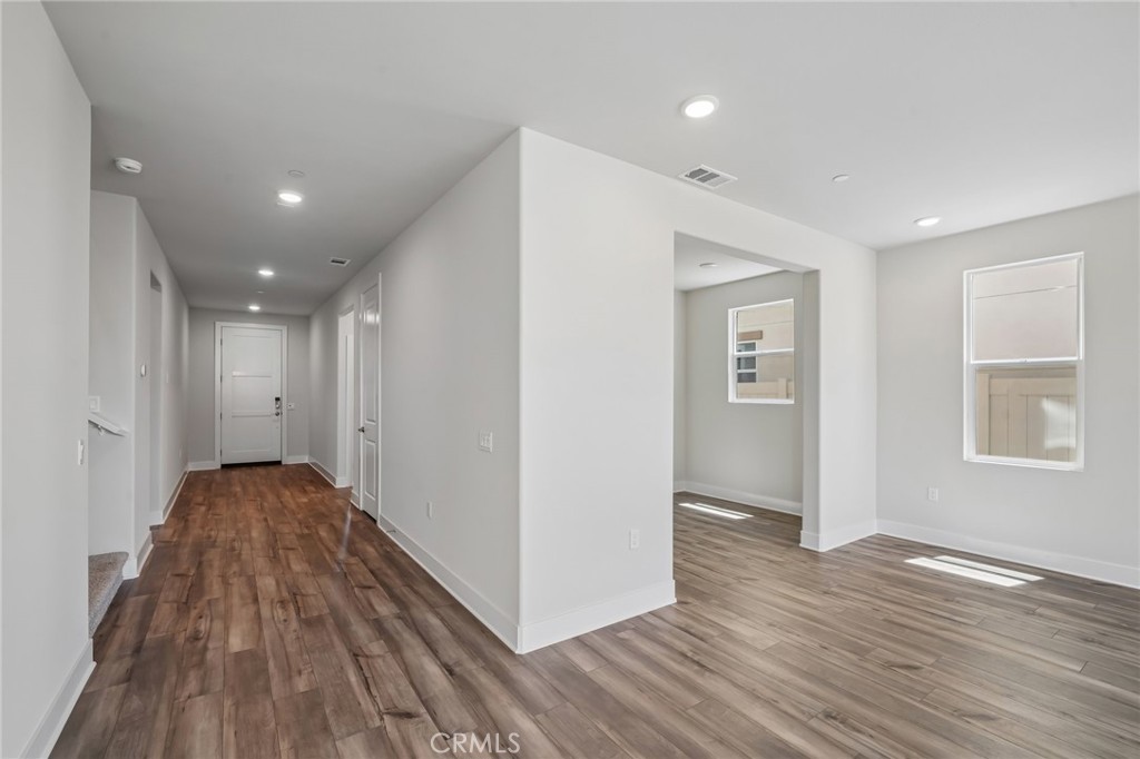 8533 Tamarack Street Property Photo 29