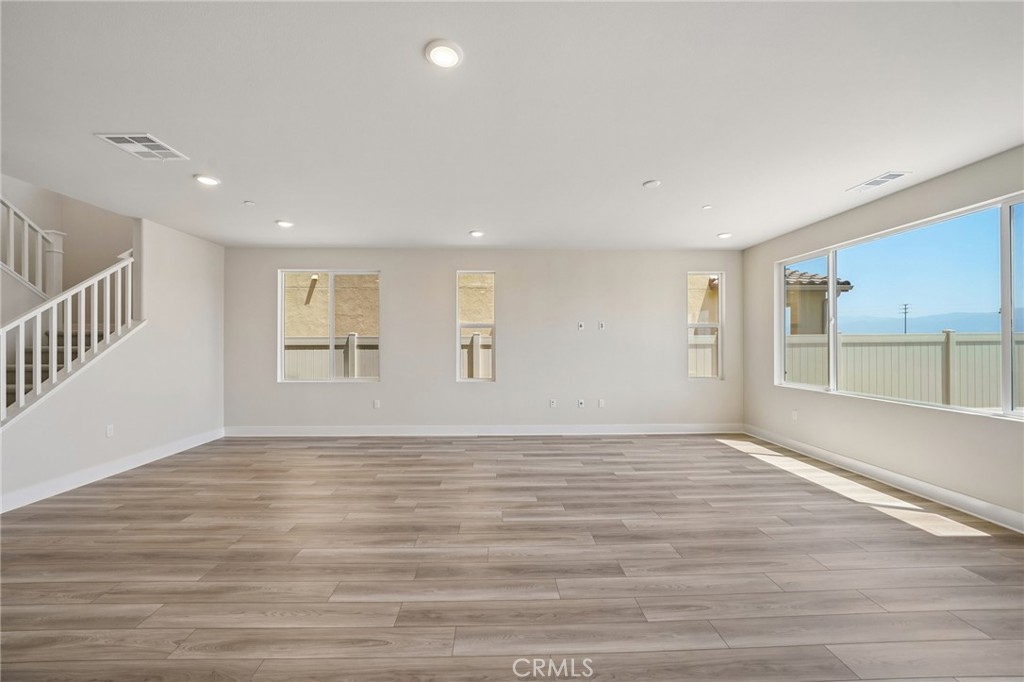 8547 Tamarack Street Property Photo 60