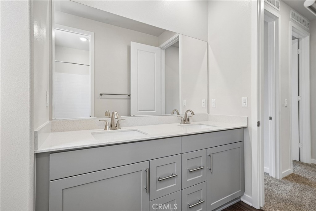 3175 Teralina Circle Property Photo 17