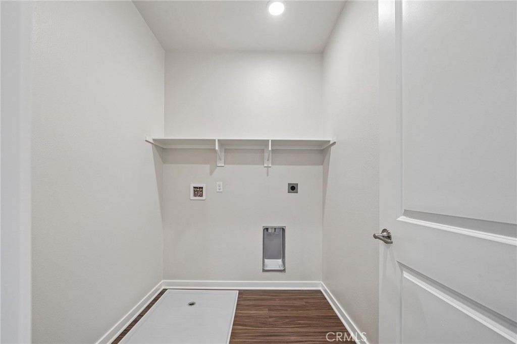 3175 Teralina Circle Property Photo 24