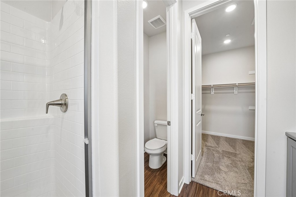 3175 Teralina Circle Property Photo 32