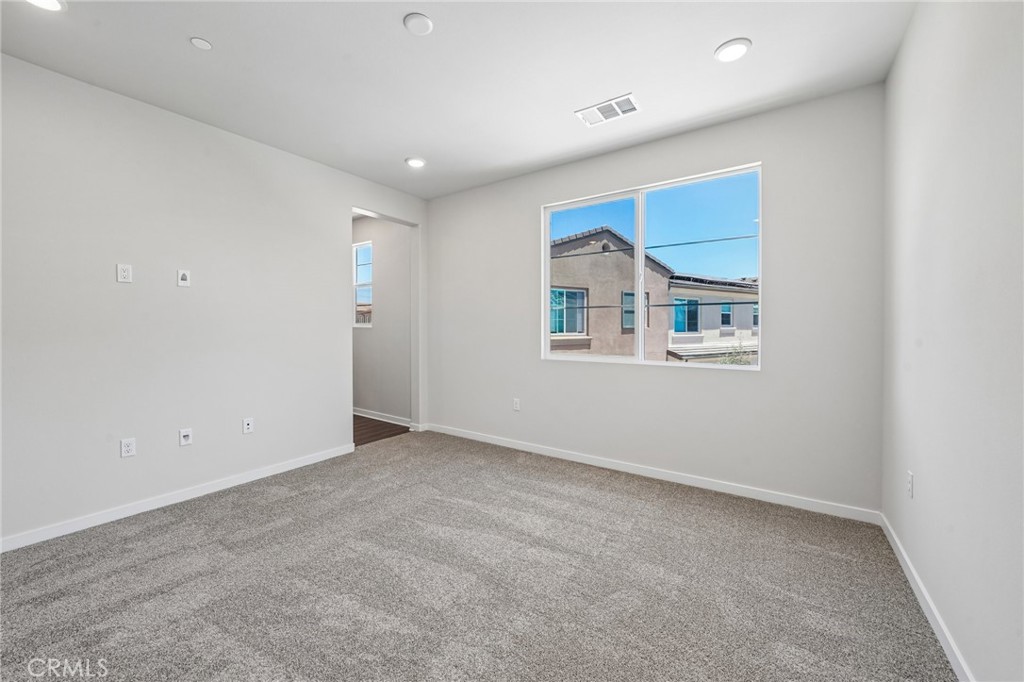 3175 Teralina Circle Property Photo 33