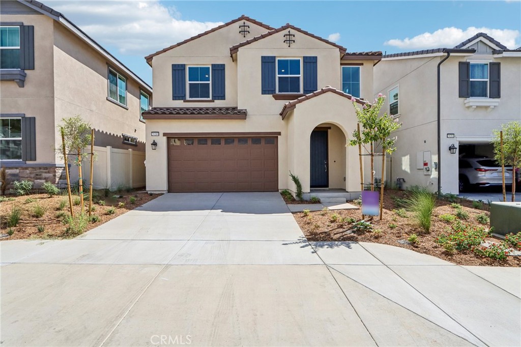 29269 Crescent Way Property Photo 1