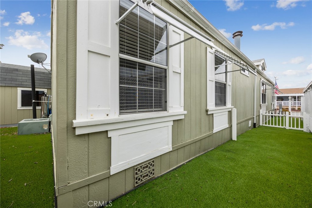 3530 Damien 180 Property Photo 35
