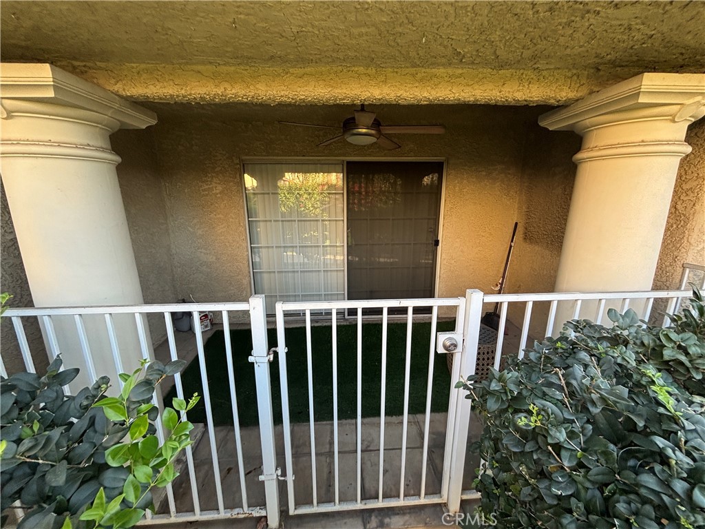 2700 Lawrence Crossley 84 Property Photo 23