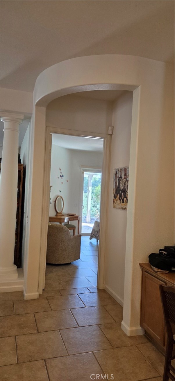 24590 Lowe Property Photo 6