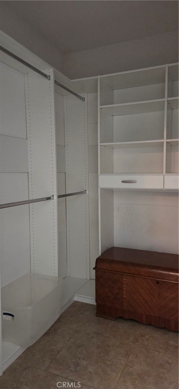 24590 Lowe Property Photo 14