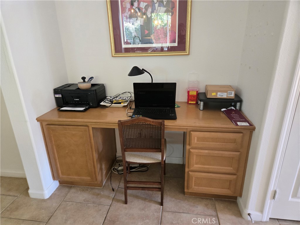 24590 Lowe Property Photo 25