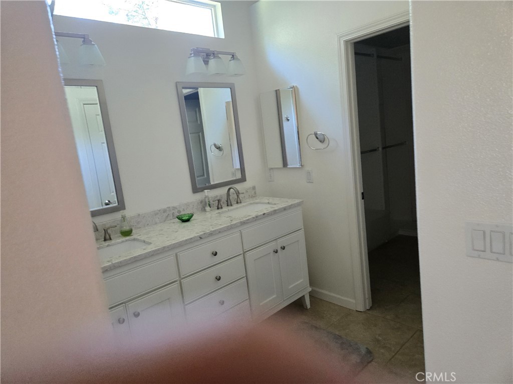 24590 Lowe Property Photo 26
