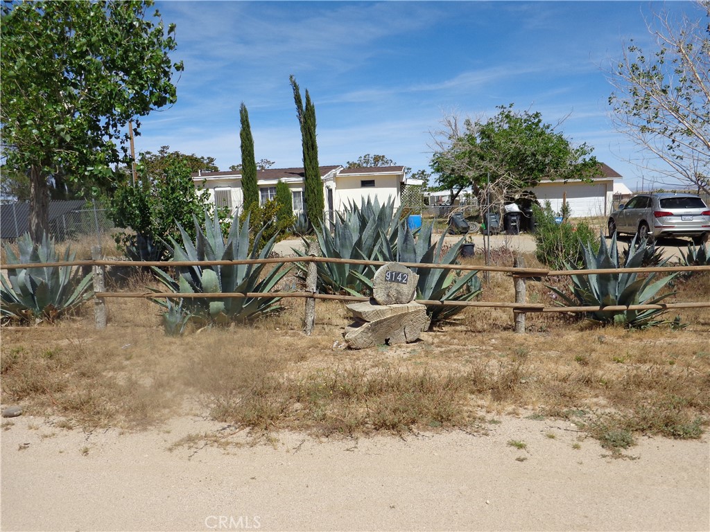9142 4th Property Photo
