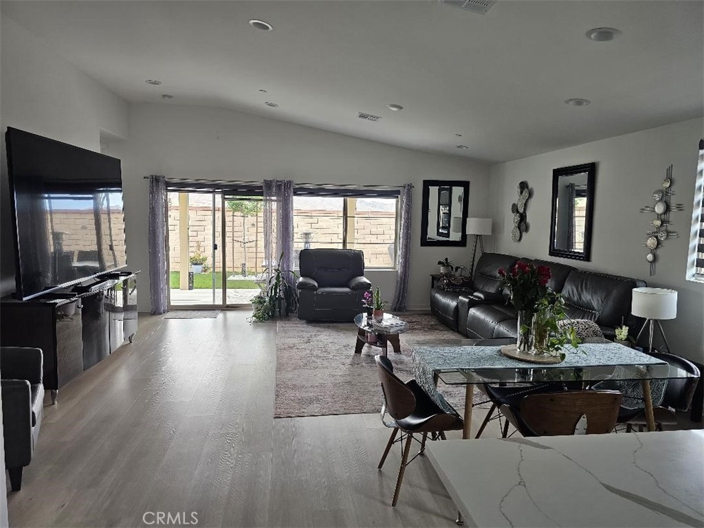 1578 Sunswept Way Property Photo 12