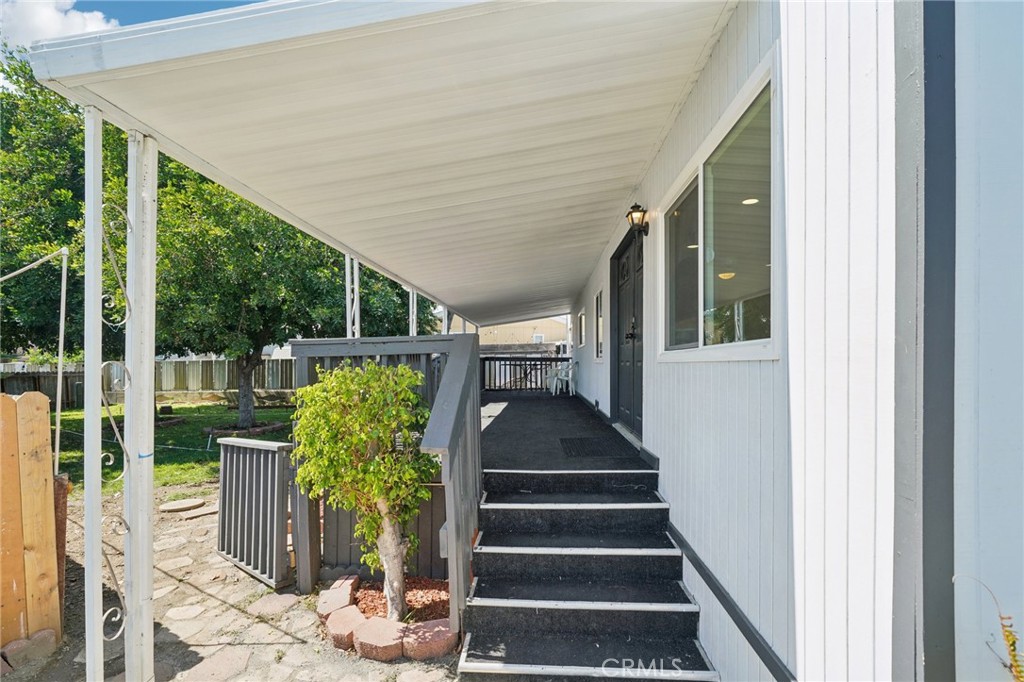 2755 Arrow Highway Property Photo 8