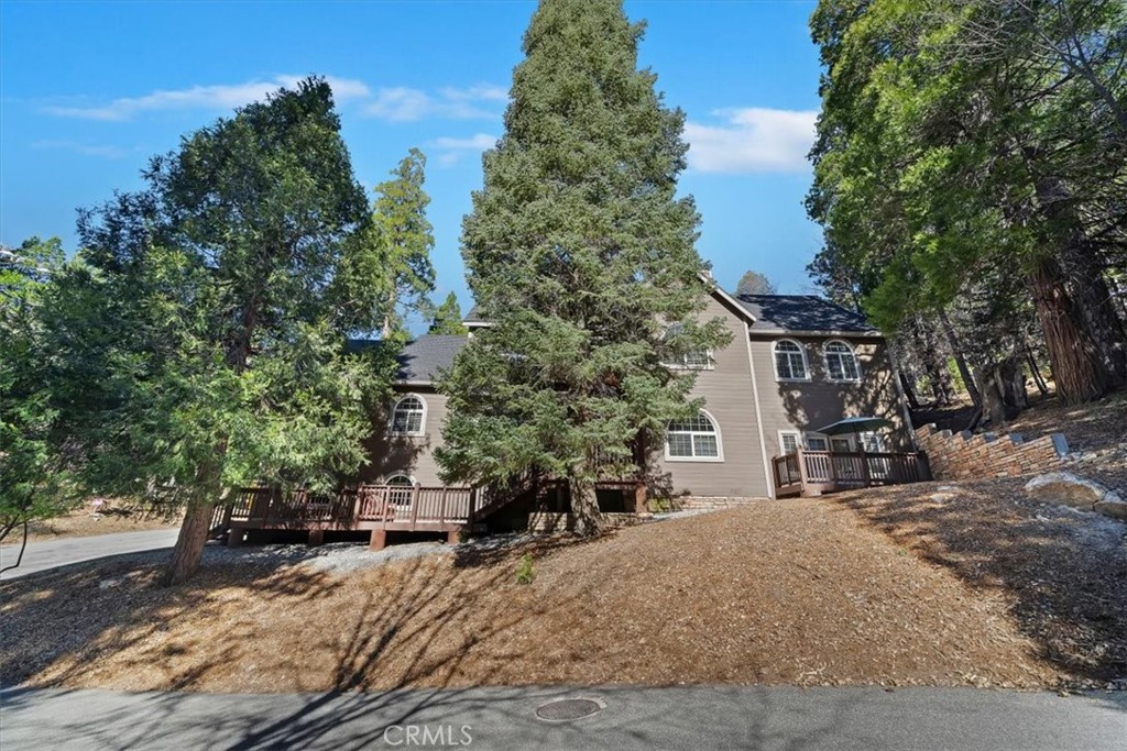 27312 Little Bear Property Photo 1