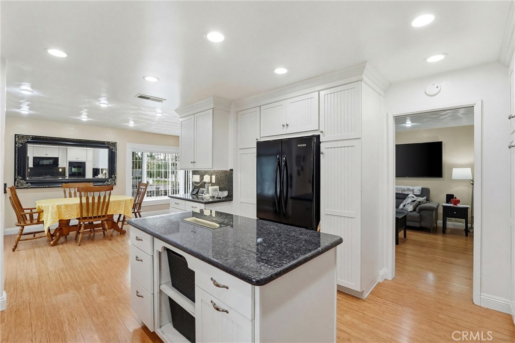 12071 Diane Street Property Photo 8