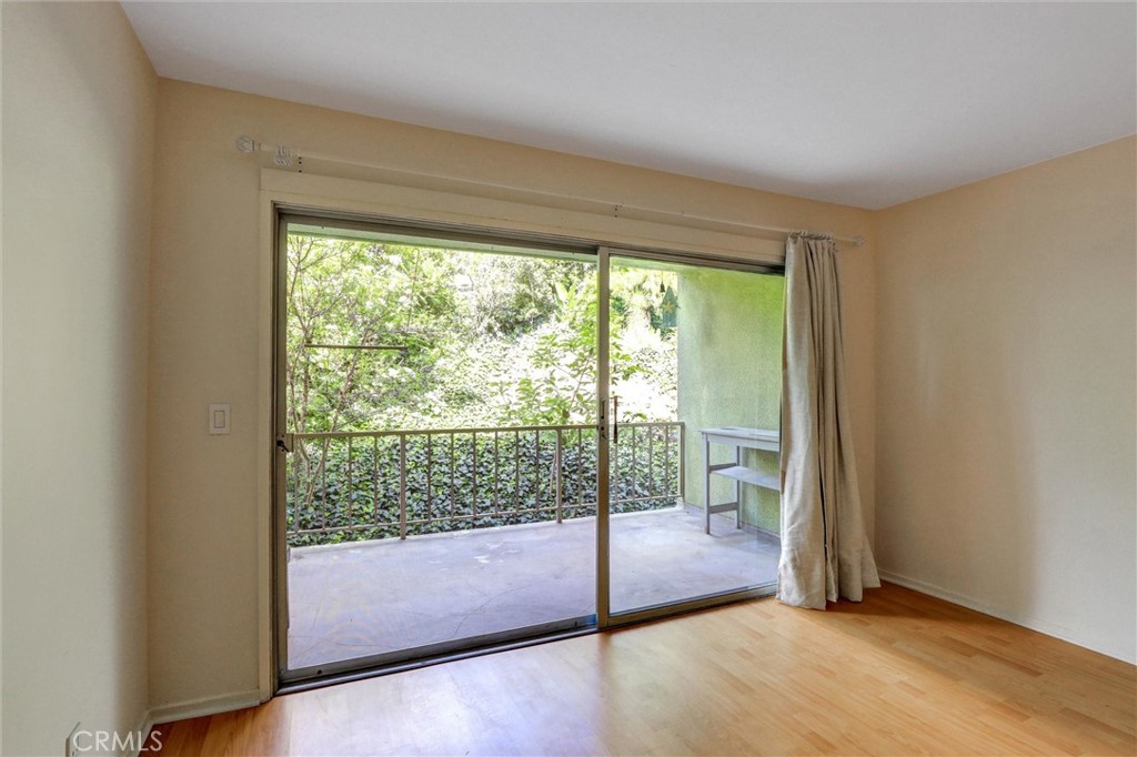 1301 S Atlantic Boulevard 425b Property Photo 10