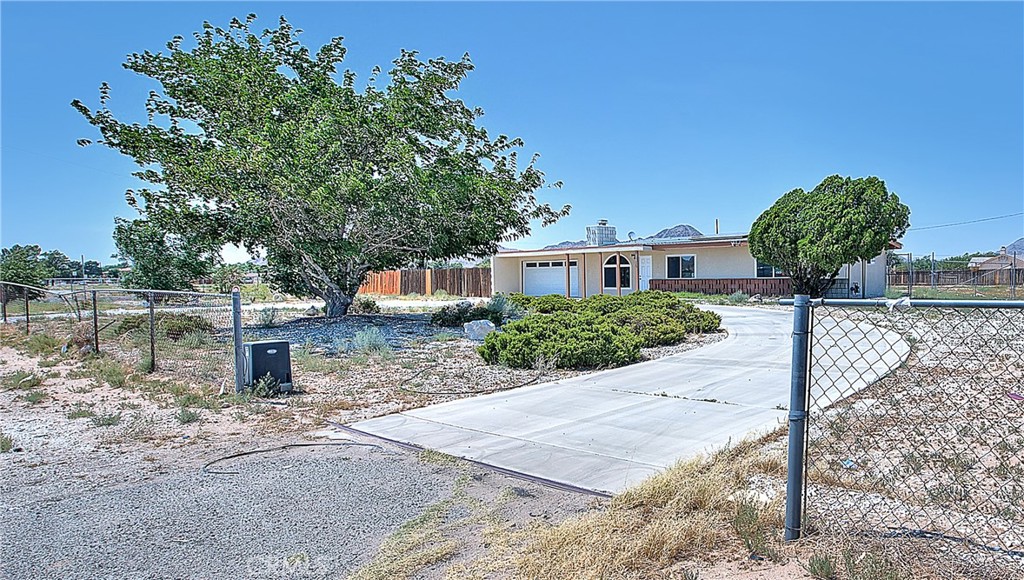 20916 Thunderbird Property Photo 10