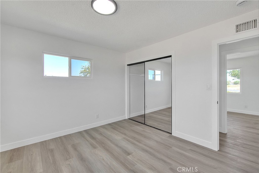 20916 Thunderbird Property Photo 28