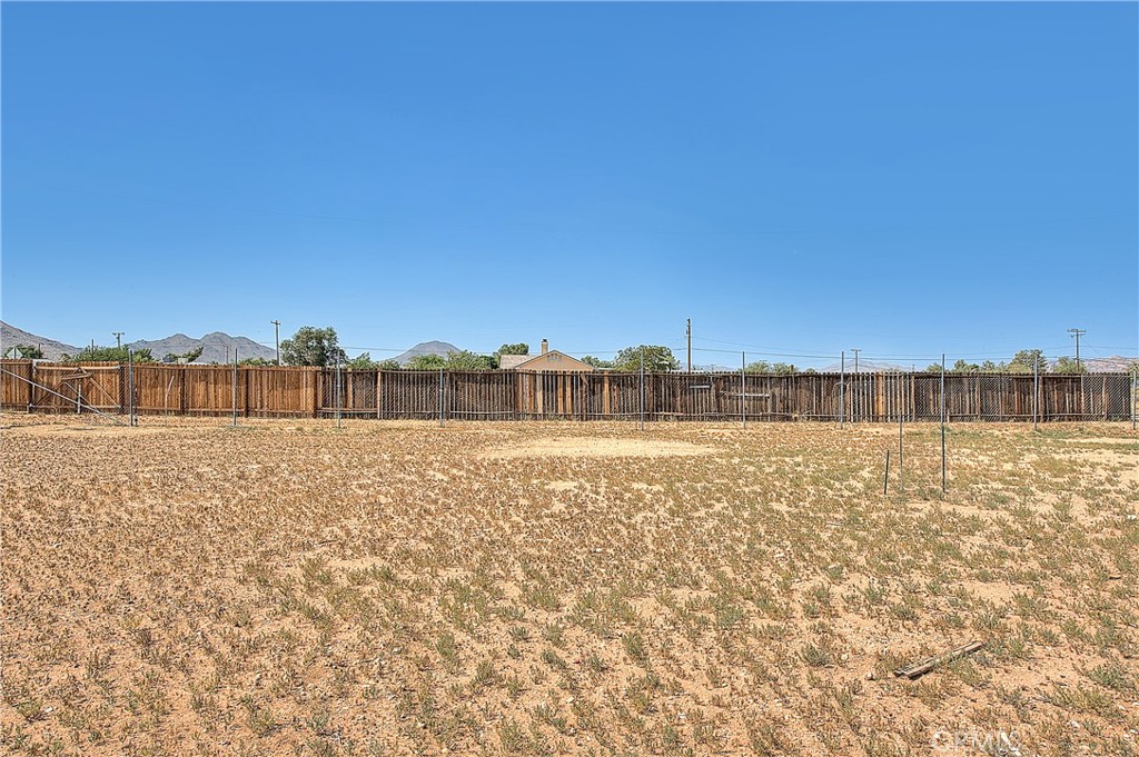 20916 Thunderbird Property Photo 33