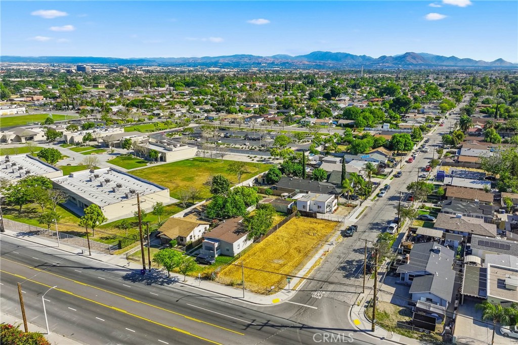 0 Base Line Property Photo 3