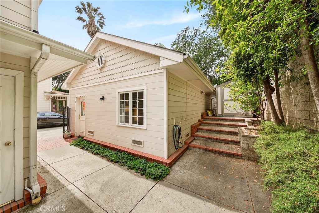 465 W Highland Avenue Property Photo 43