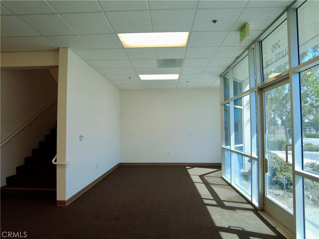 290 W Orange Show 108 Property Photo 8