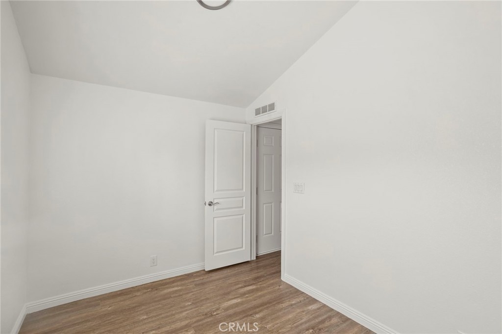 7650 Balboa Boulevard 129 Property Photo 18