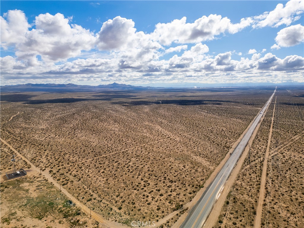 0 Us-395 Property Photo 2