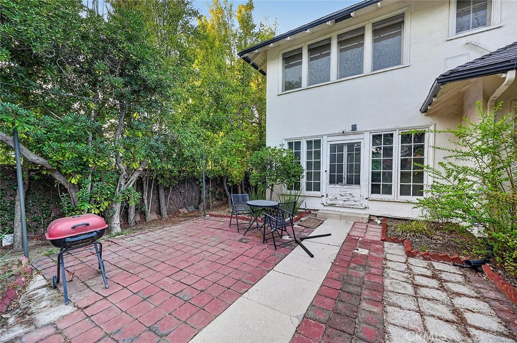 698 Arden Property Photo 40