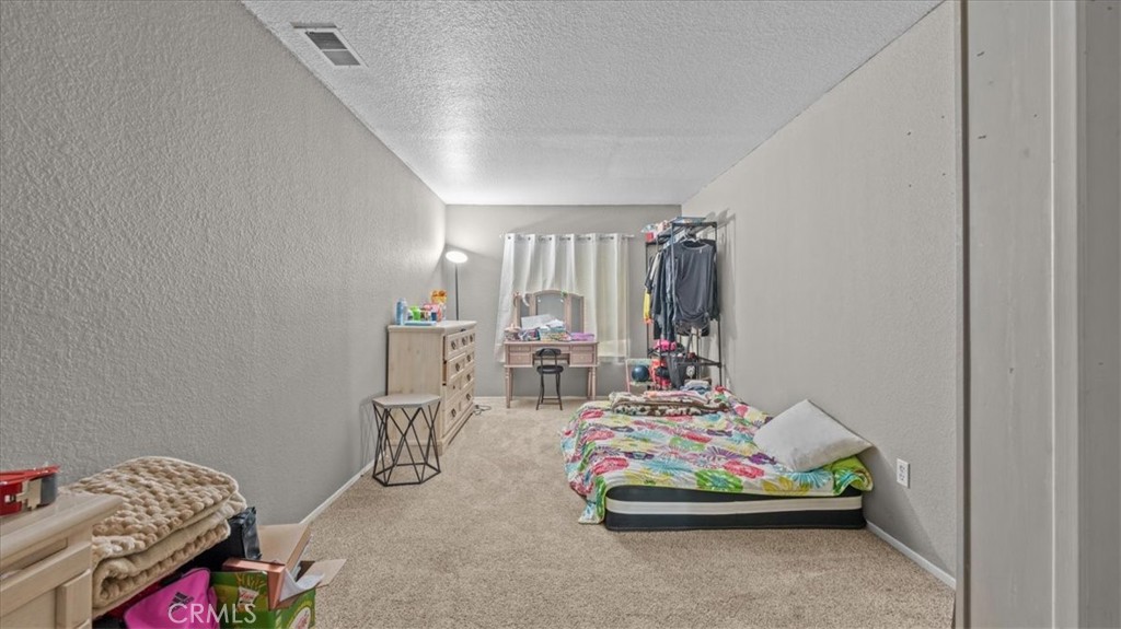 15711 Garnet Property Photo 11