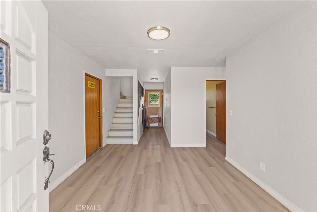 13640 Spring Valley Property Photo 23