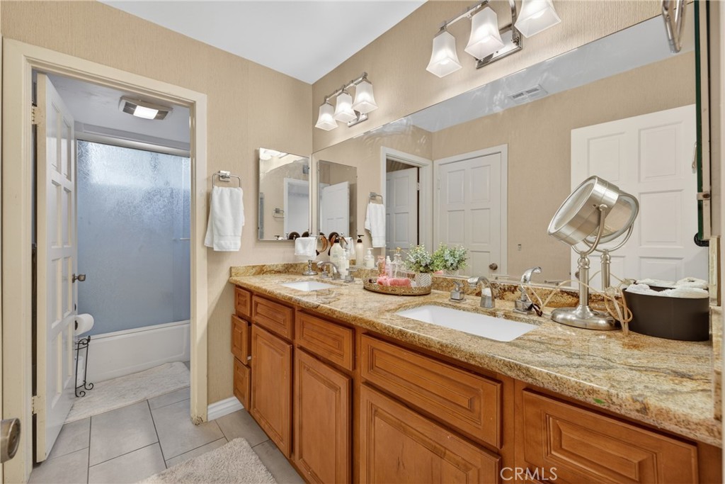 1344 S Sandy Hill Drive Property Photo 35