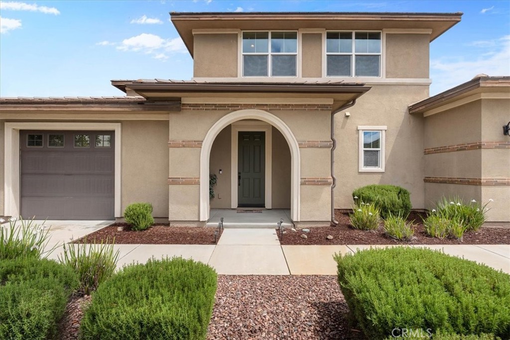 35160 Mahogany Glen Drive Property Photo 5