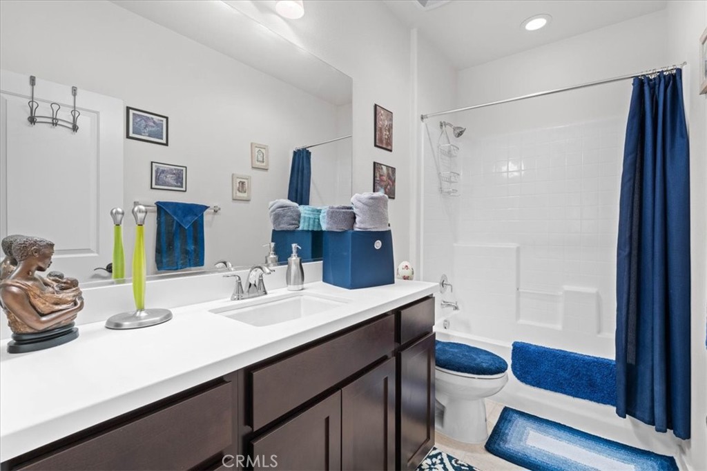 35160 Mahogany Glen Drive Property Photo 28