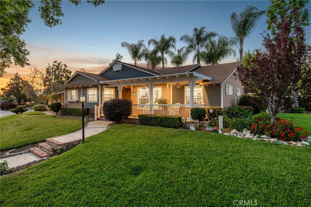 222 Wagonwheel Property Photo 3