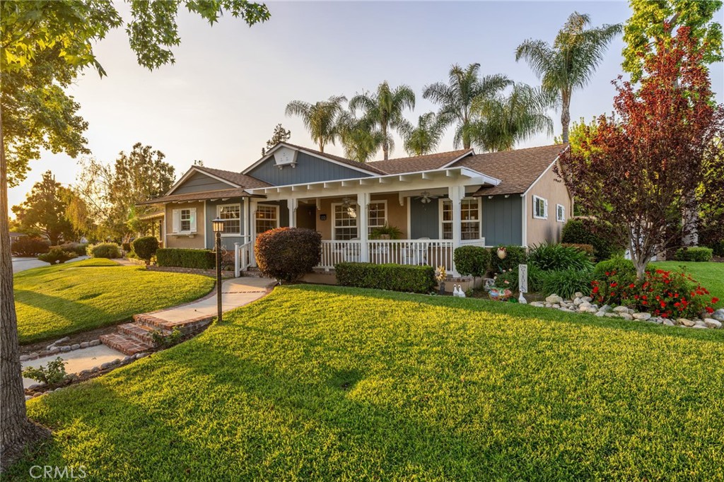 222 Wagonwheel Property Photo 4