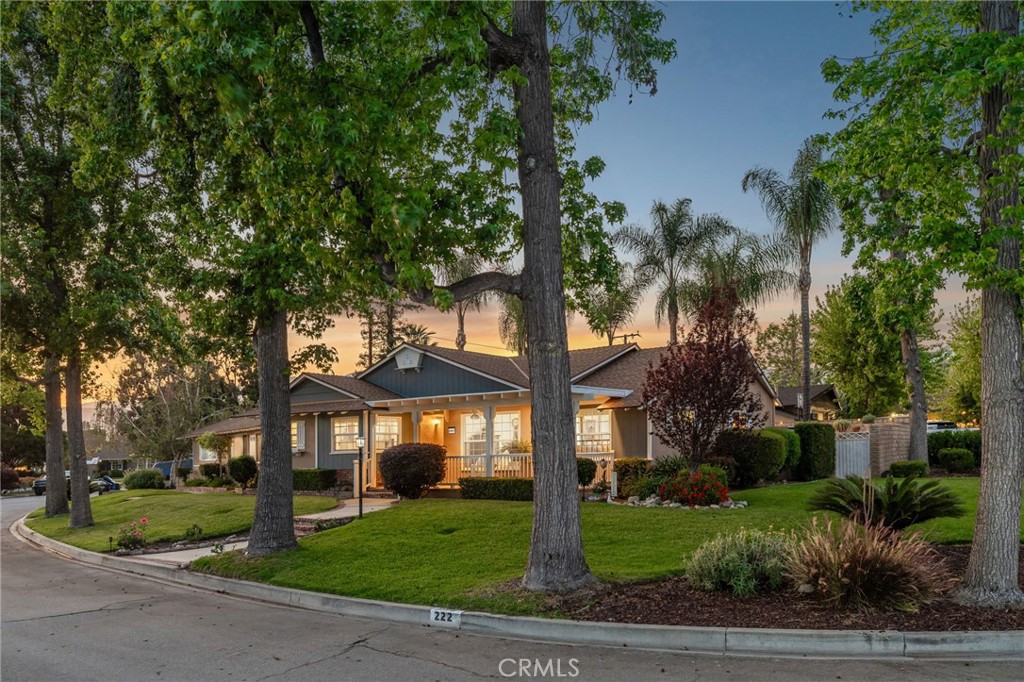222 Wagonwheel Property Photo 7