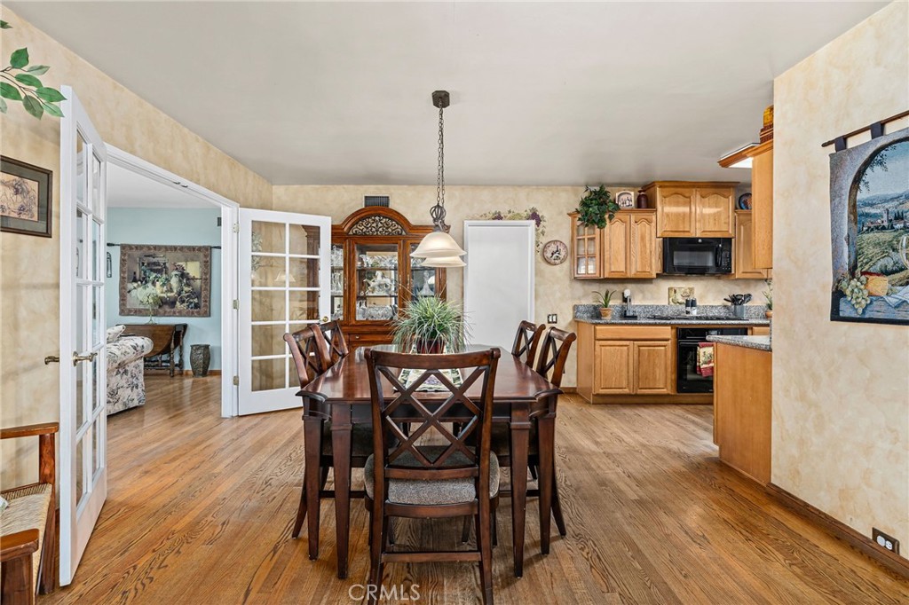 222 Wagonwheel Property Photo 23