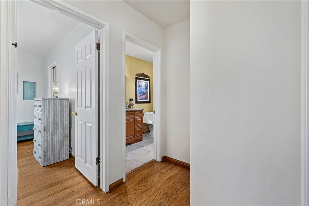 222 Wagonwheel Property Photo 37