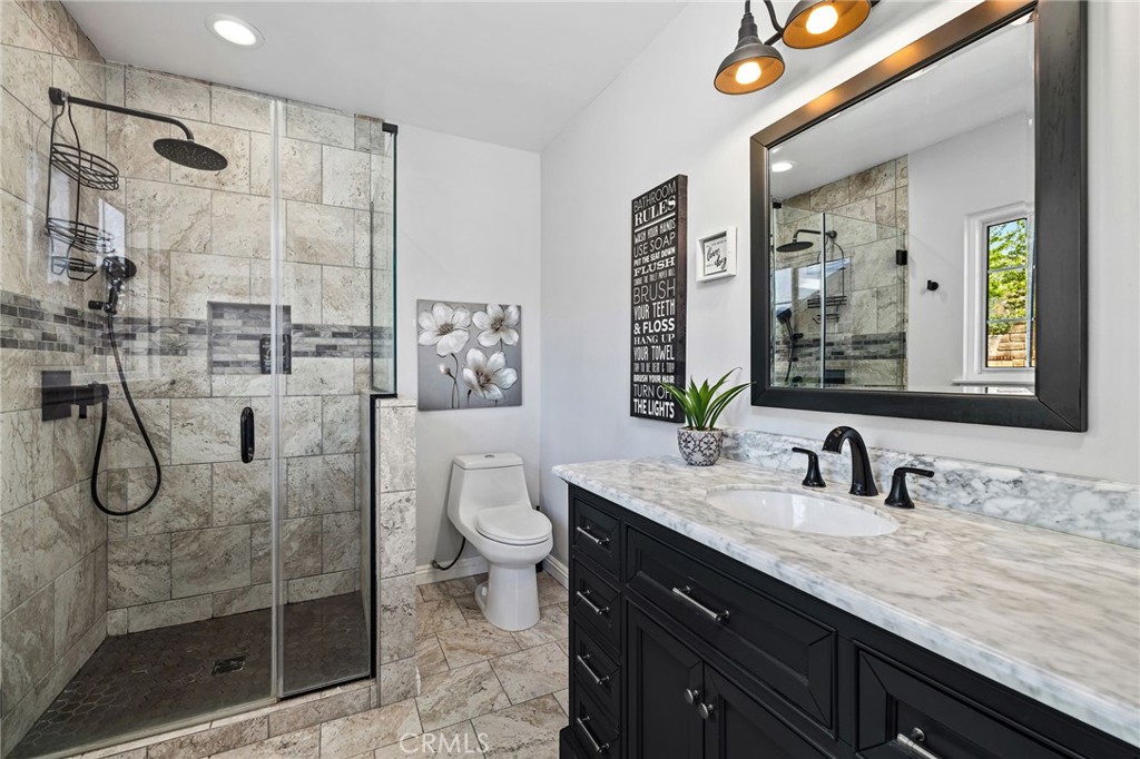 222 Wagonwheel Property Photo 42